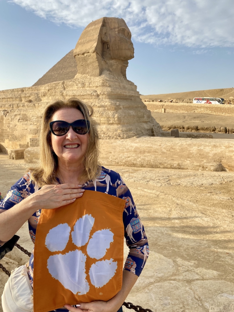 Janet McHugh ’78 traveled to Egypt, visiting historic sites like the Great Sphinx and Great Pyramid of Giza.