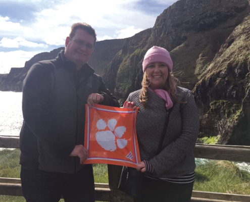 Brad French ’98 and Lindsey Marriott ’05 show they’re all in, even when across the Atlantic Ocean.