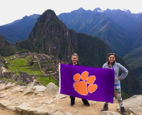 Peru: Meghan Foley ’11 and Michelle Sebastian Adams ’05