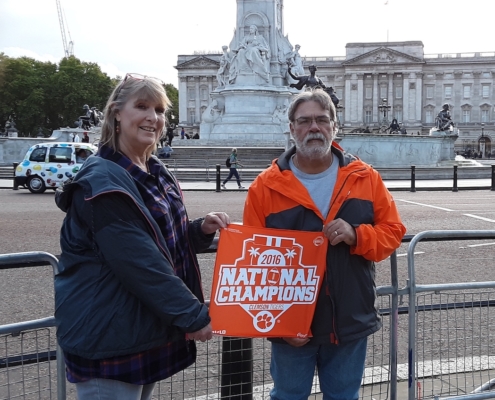 England: Ralph Ricks, feed mill manager at Morgan Poultry Center, and Ronda Ricks, admissions receptionist, visited the iconic Buckingham Palace in London.